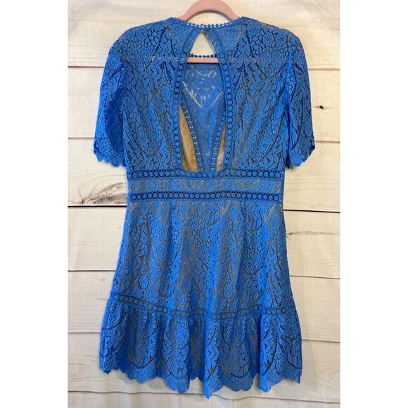 Saylor Blue Eyelet Dress Size LG High Neck Floral Short Sleeve Chic - Picture 2 of 5